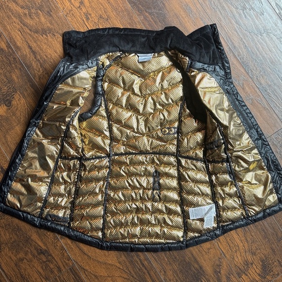 Womens XS Joy Peak Vest Black Puffer Insulated wore once! (HU) - Picture 4 of 6